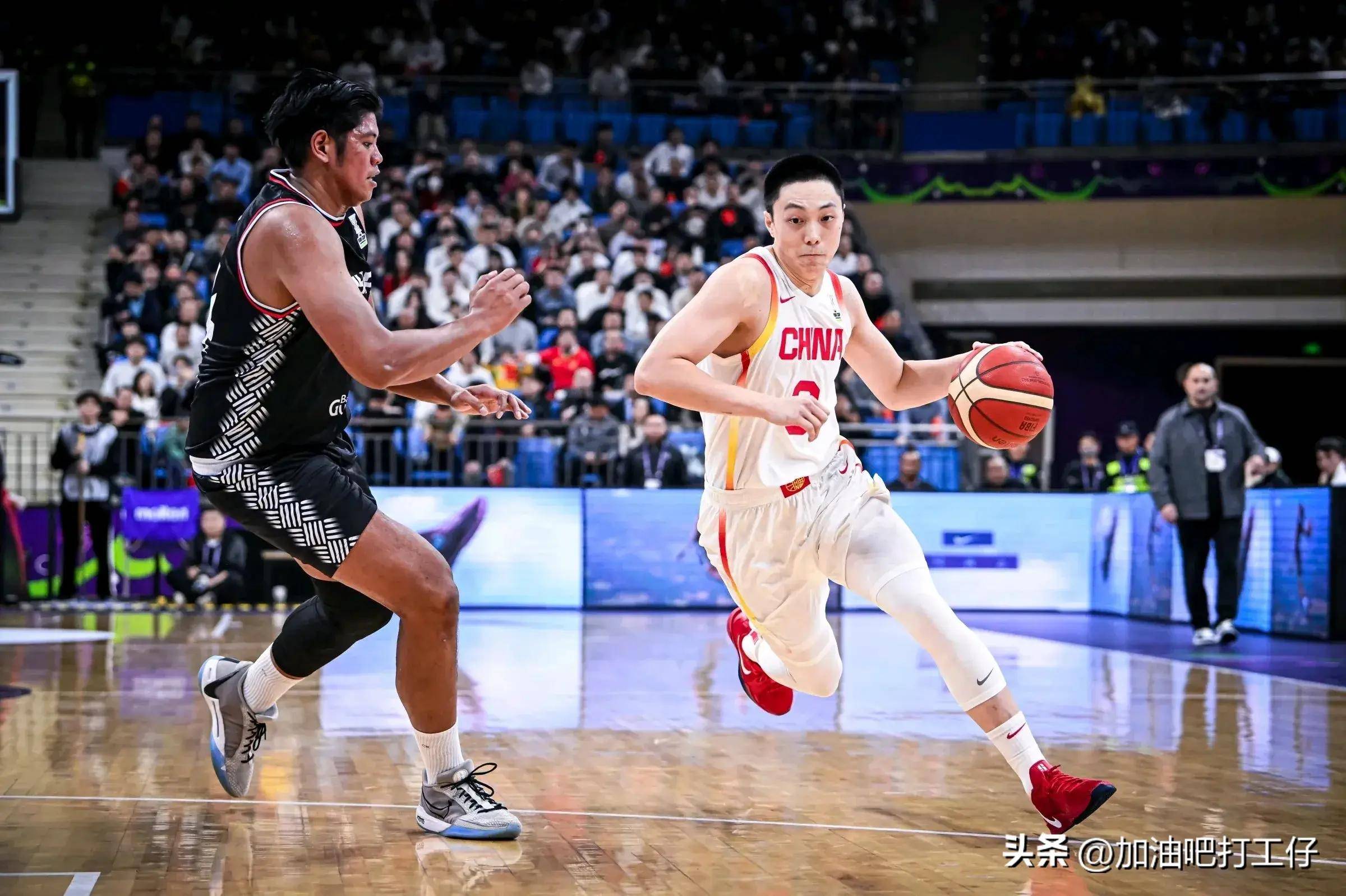阿卡钦主场大胜，发挥优秀